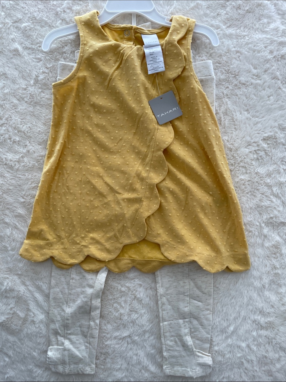 SALE! NWT Tahari Yellow Scallop Dot Top with Cream Leggings Size 5T